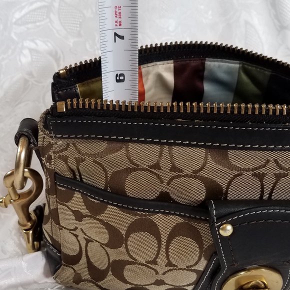 Coach Legacy Signature Khaki purse - Picture 10 of 16